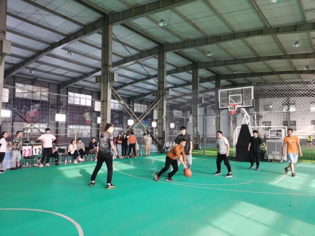 【亿企赢者】趣味运动会 | 有“趣”才够“味”，一起嗨起来！