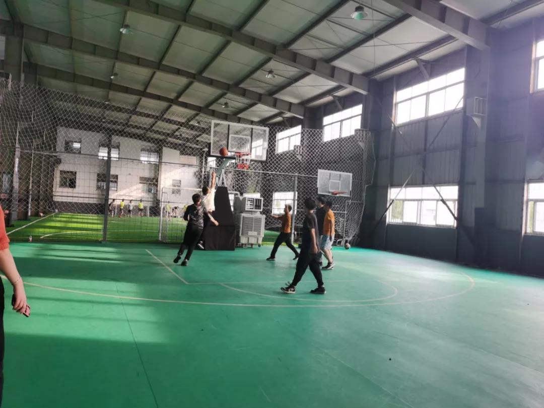 【亿企赢者】趣味运动会 | 有“趣”才够“味”，一起嗨起来！